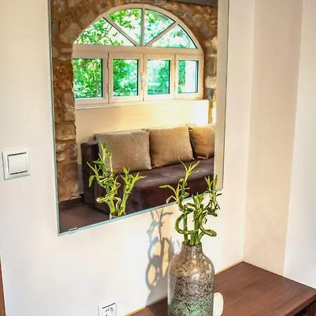 Kamares Suites Каламата Экстерьер фото