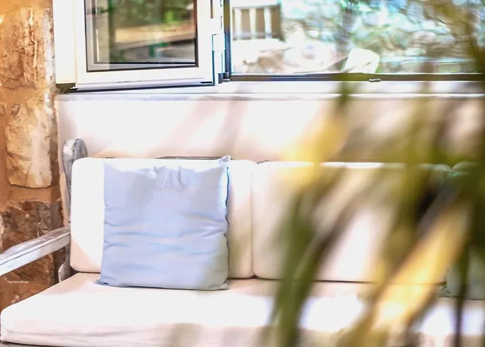 Kamares Suites